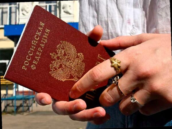 Россия упростила процедуру получения гражданства для жителей Абхазии и Южной Осетии