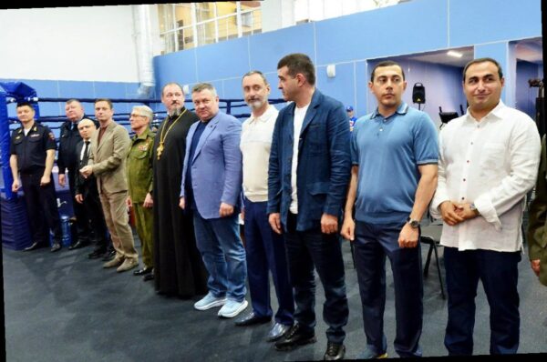 «Открытие турнира по боксу в Сочи: Виктор Тепляков поддержал спортсменов»