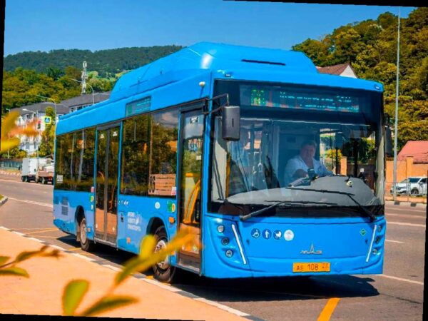 В Сочи изменят маршрут автобуса №86 и запустят круглосуточный автобус до аэропорта