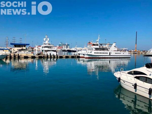 Первый тестовый рейс морским маршрутом между Сочи и Сухумом запланирован на 6 августа. Об этом сообщил президент Абхазии Бадра Гунба.