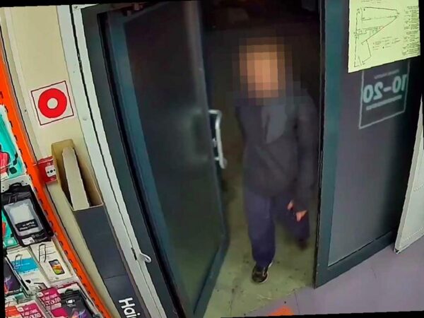 В Сочи задержали грабителя, который оставил жертвам свой смартфон и паспорт