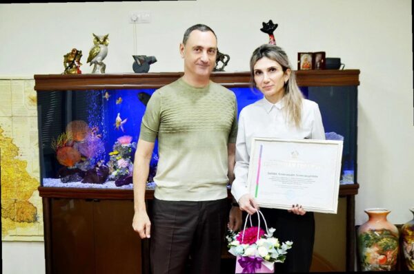 Виктор Тепляков поздравил лучших работников образования Сочи