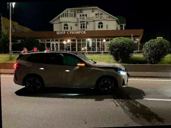 Ночью в Адлере произошло страшное ДТП, в результате которого погиб пешеход.