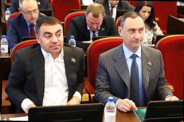 «Виктор Тепляков принял участие в заседании краевого парламента»