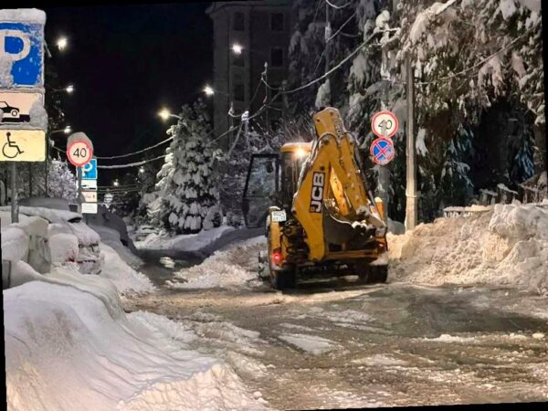 Погода в Сочи: снегопады и высота снега в Красной Поляне