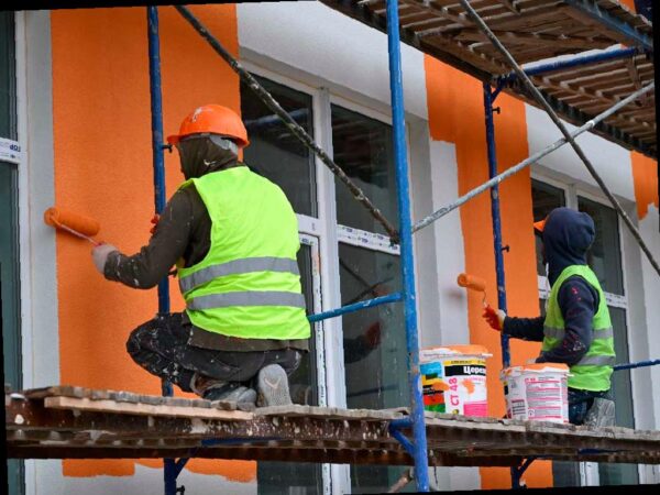 С 1 марта в Сочи прекратят принимать иностранных работников, которые работают по патенту.