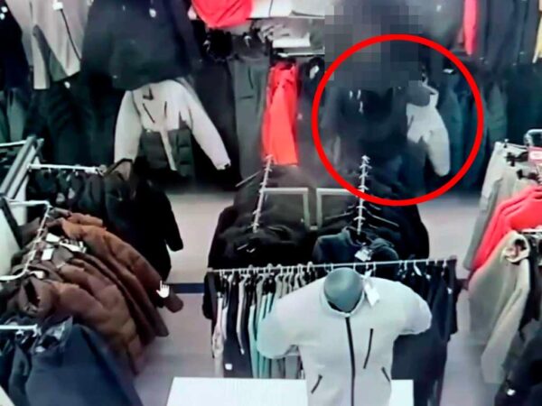 В Сочи поймали мужчину, который крал одежду в магазине