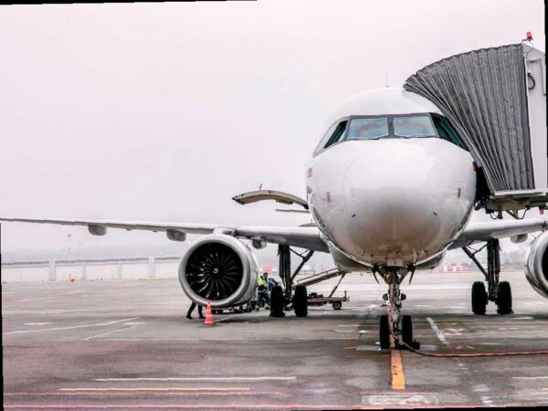 Более 40 рейсов задерживаются в аэропорту Сочи