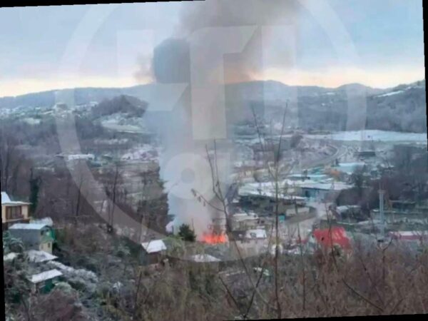 В Сочи потушили пожар в частном доме на улице Пятигорской