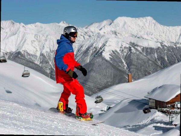 В Сочи уже начали продавать единые ски-пассы на зимний сезон 2025/2026.