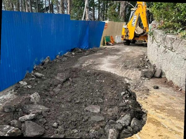 Ремонт дороги в микрорайоне Малый Ахун в Сочи вызвал некоторые сложности