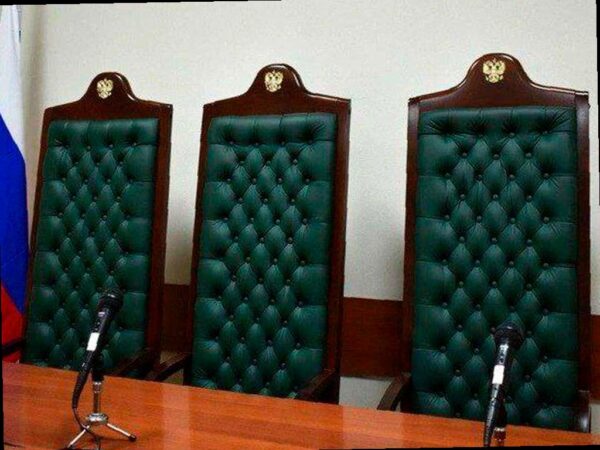 В Краснодарском крае экс-судью из Сочи лишили отставки и пожизненных в