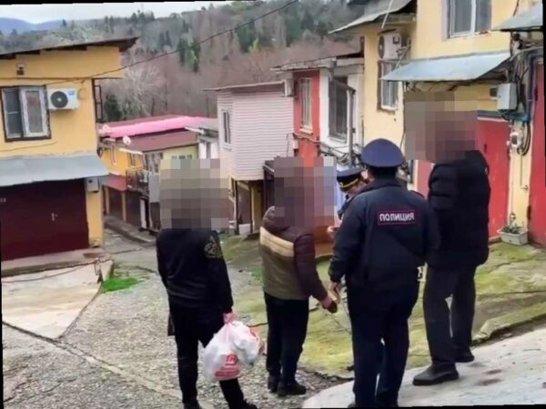 Более 200 человек попали в полицию в Сочи за выходные